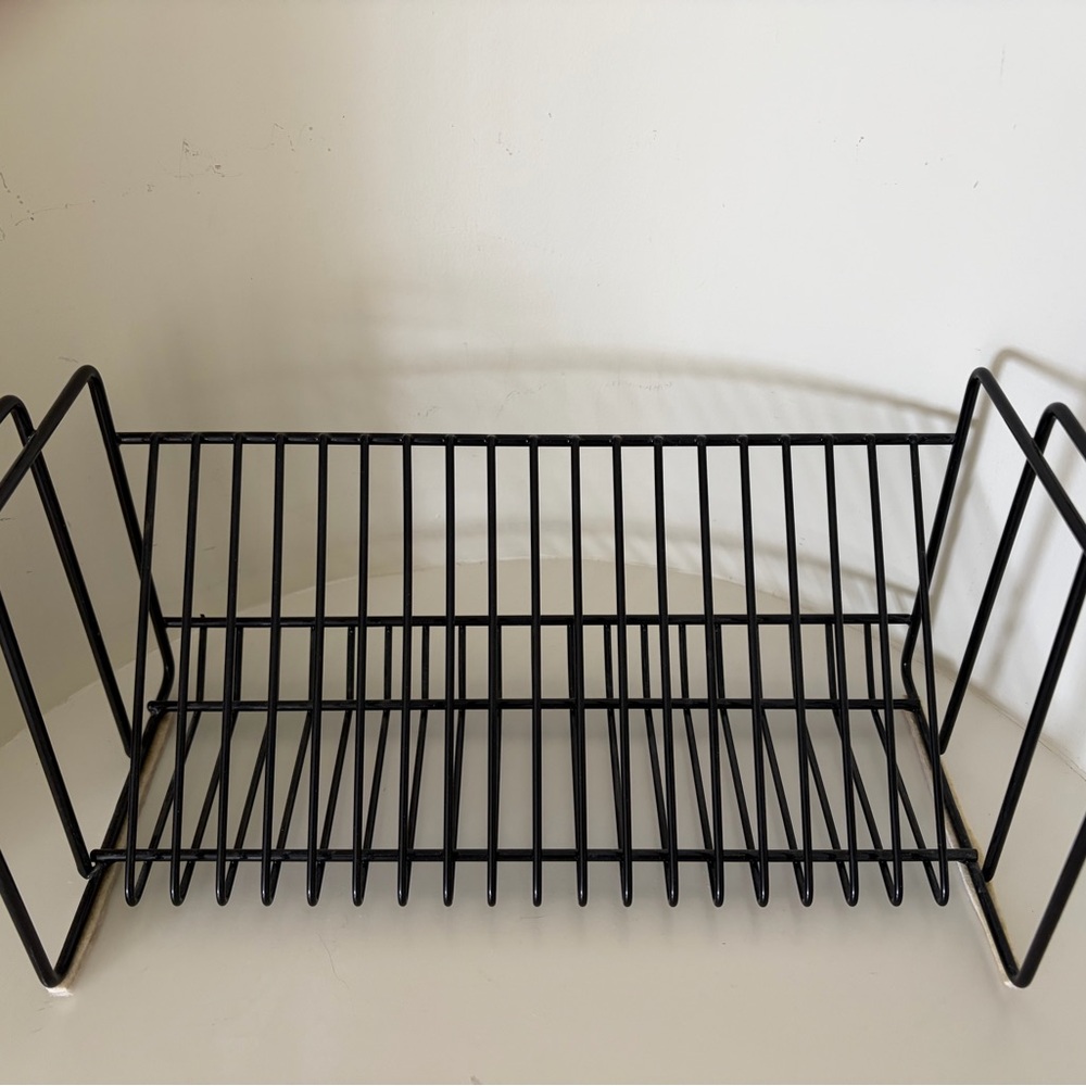 Black Metal Wire Rack - Perfect for organizing small items